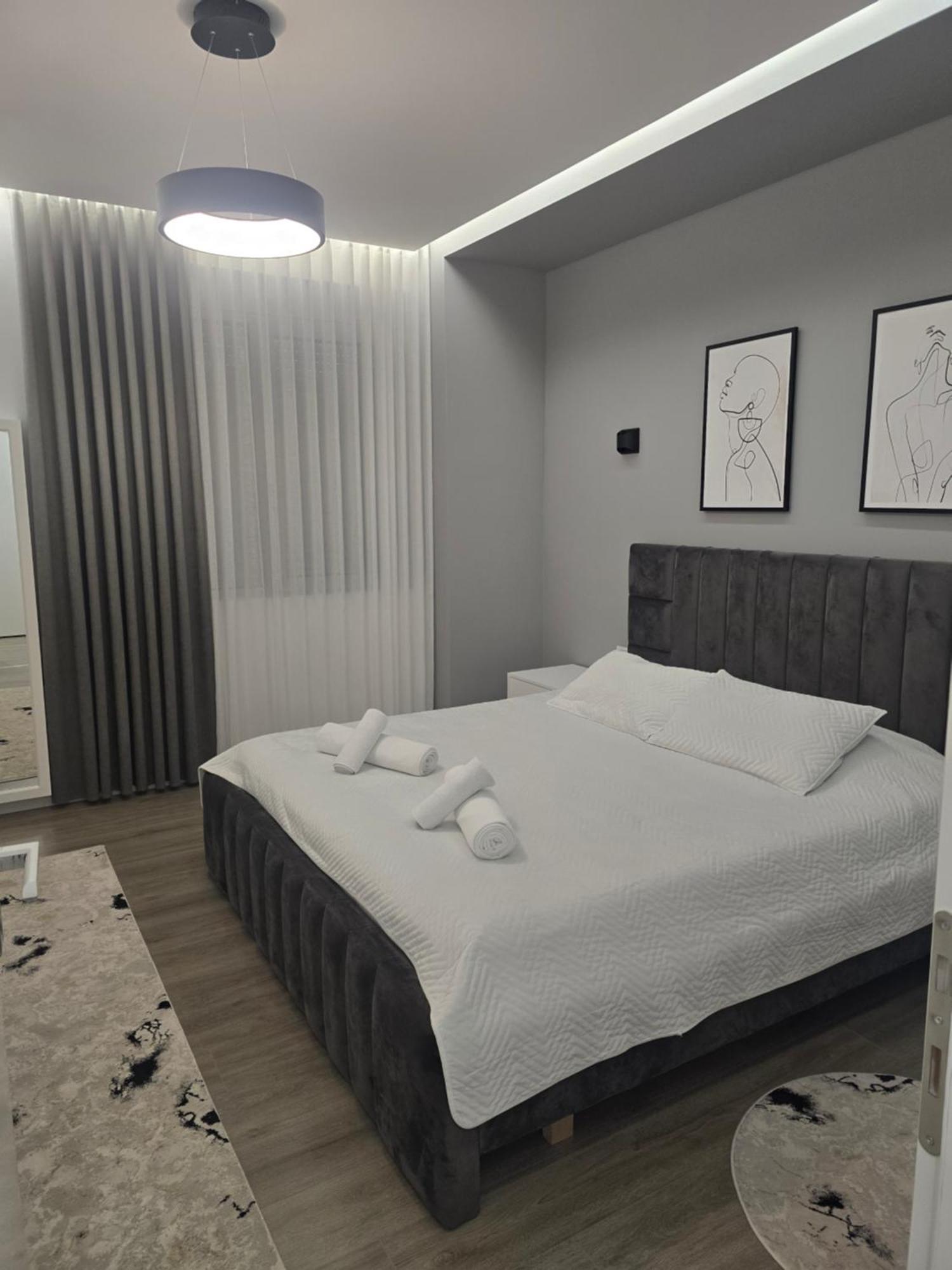 Riar Apartaments Корча Екстер'єр фото